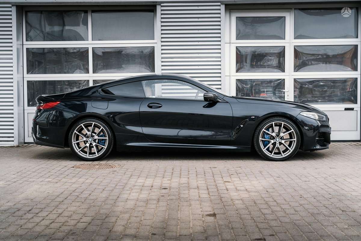 BMW M850, 4.4 l., coupe