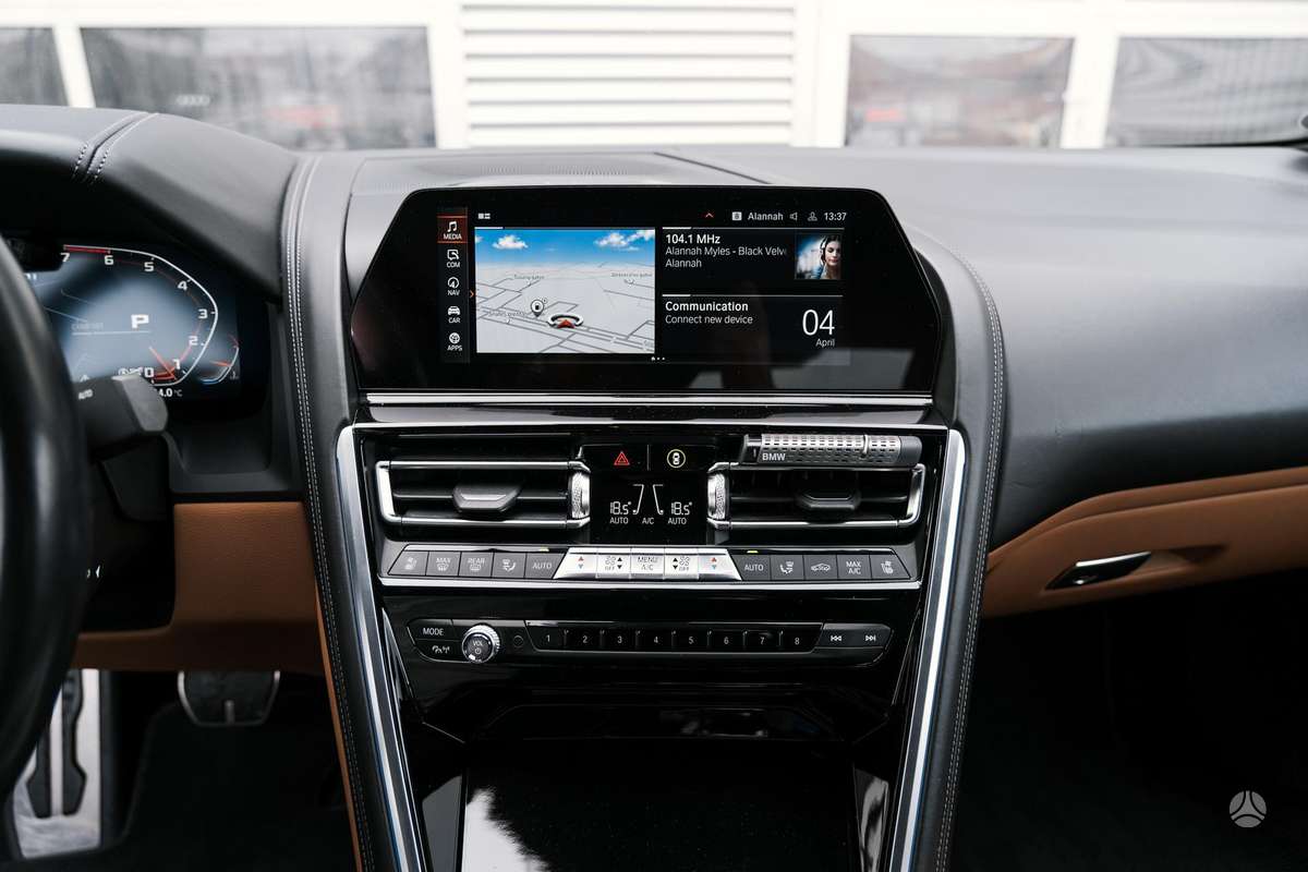 BMW M850, 4.4 l., coupe