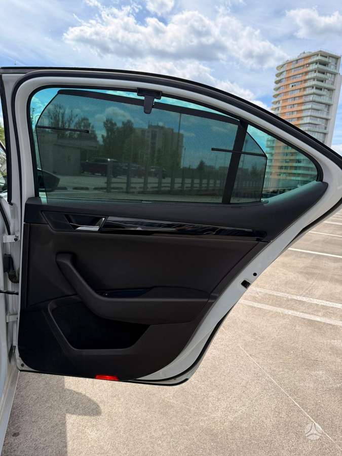 Skoda Superb, 2.0 l., hatchback