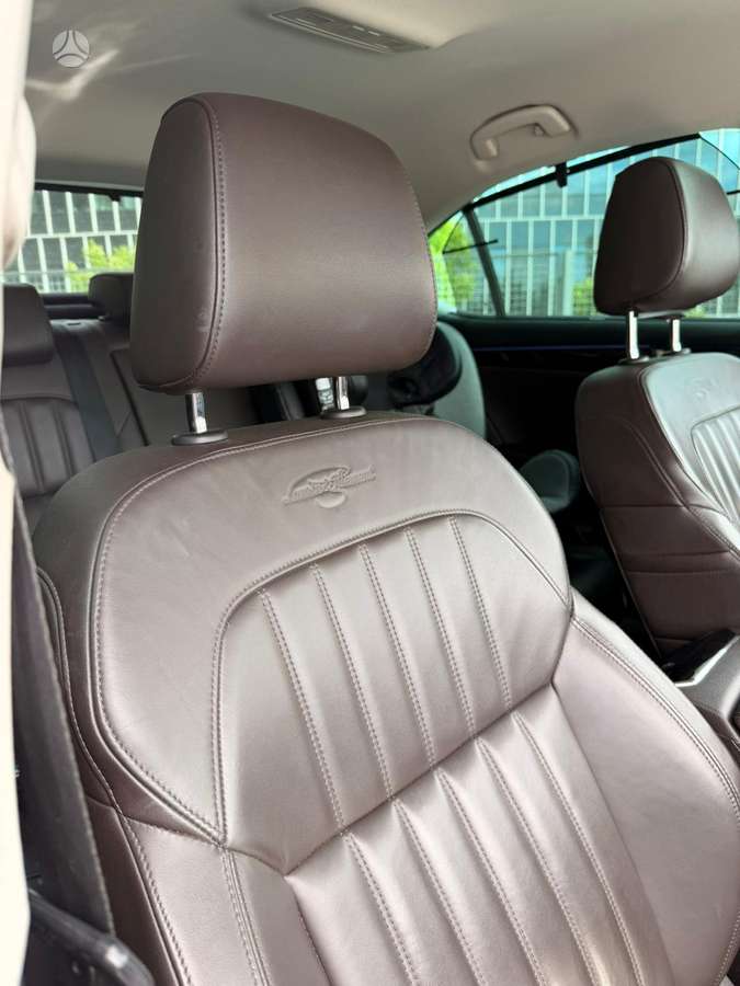 Skoda Superb, 2.0 l., hatchback