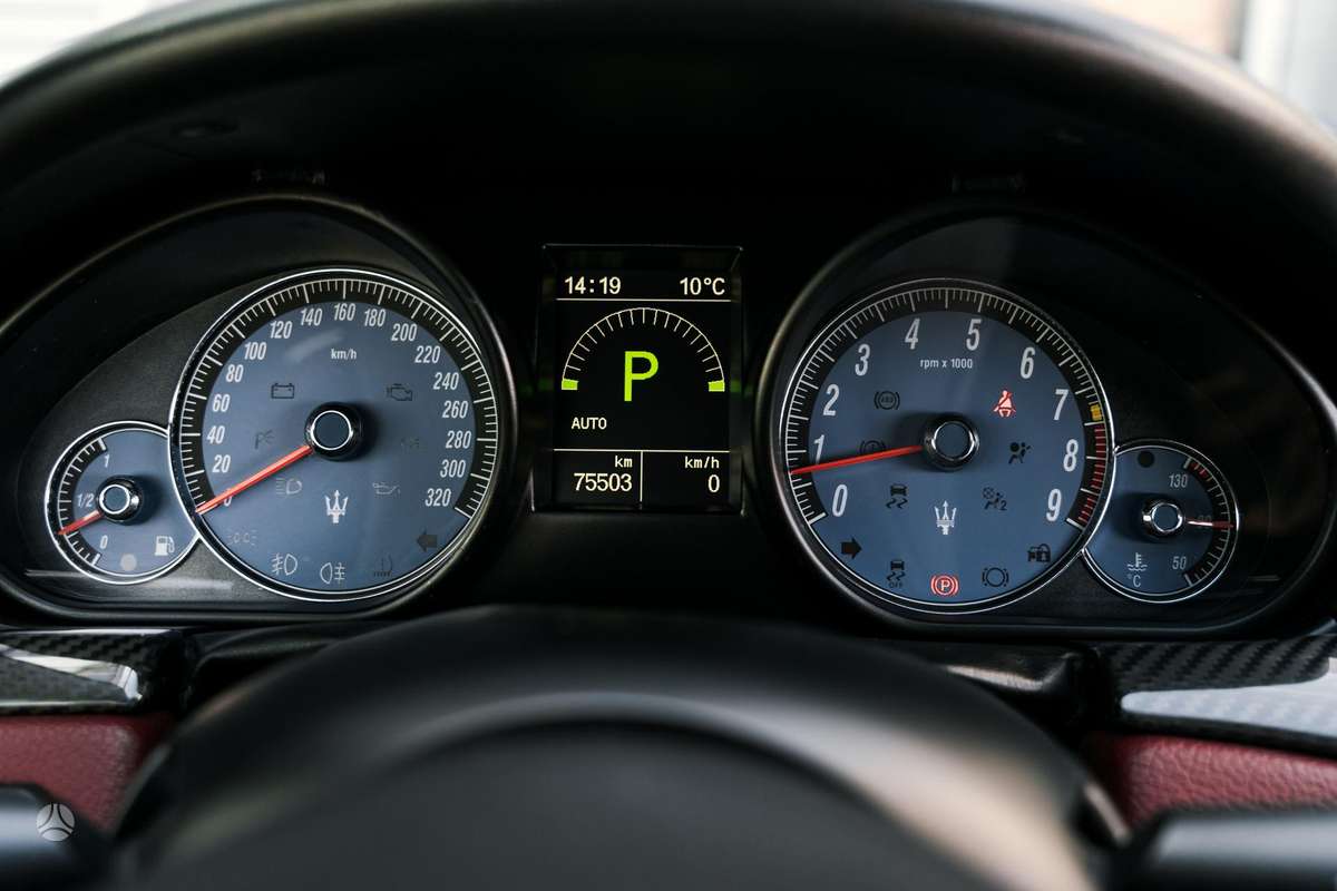 Maserati GranCabrio, 4.7 l., Кабриолет