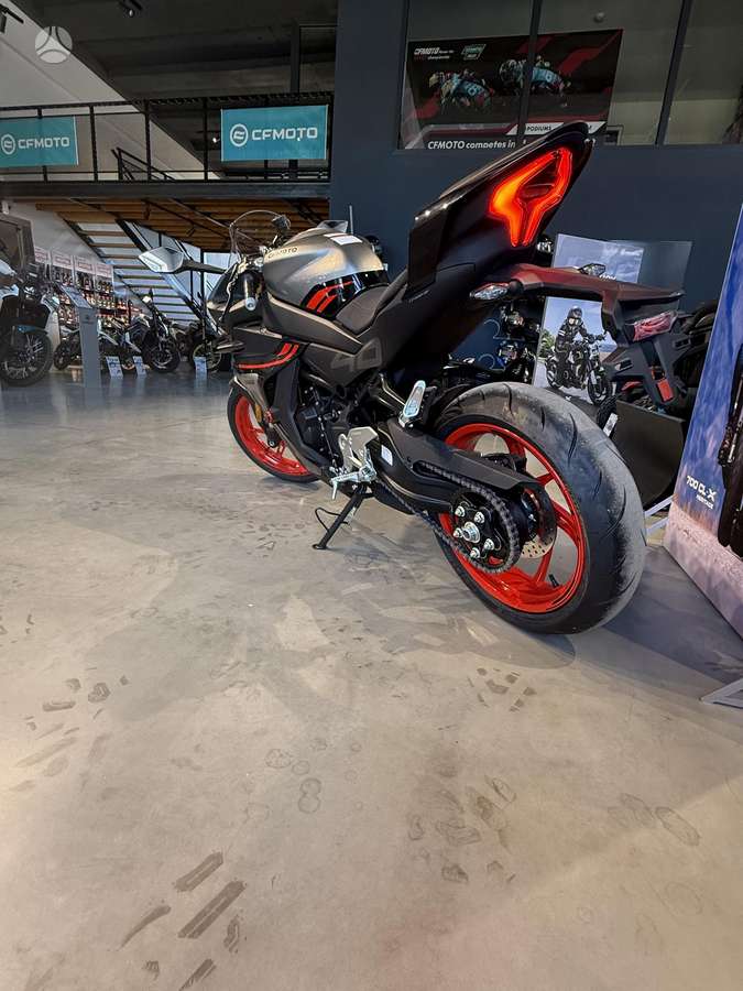 CFMOTO 450SR S 450cc, superbikes