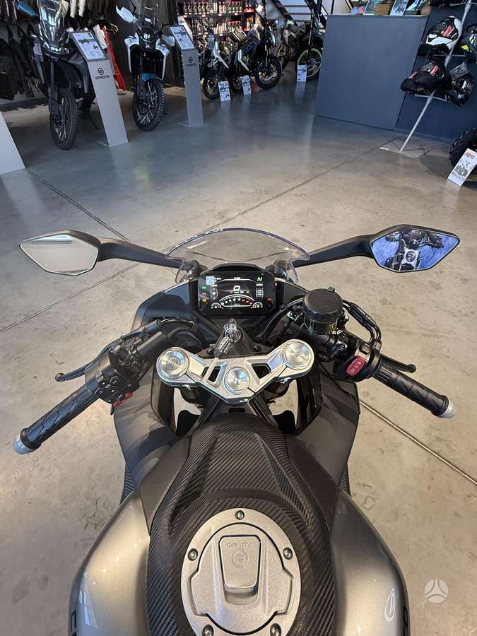 CFMOTO 450SR S 450cc, superbikes
