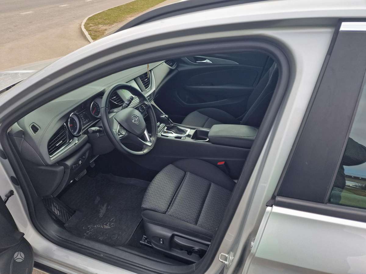 Opel Insignia, 1.6 l., Универсал