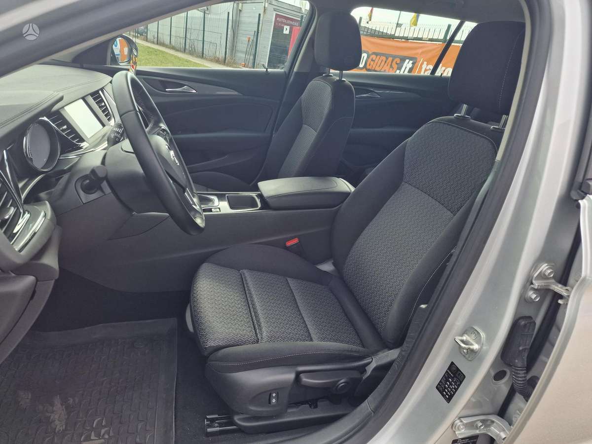 Opel Insignia, 1.6 l., Универсал