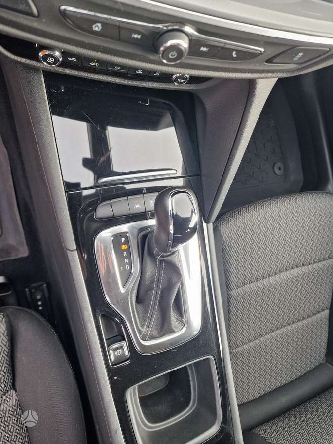 Opel Insignia, 1.6 l., Универсал