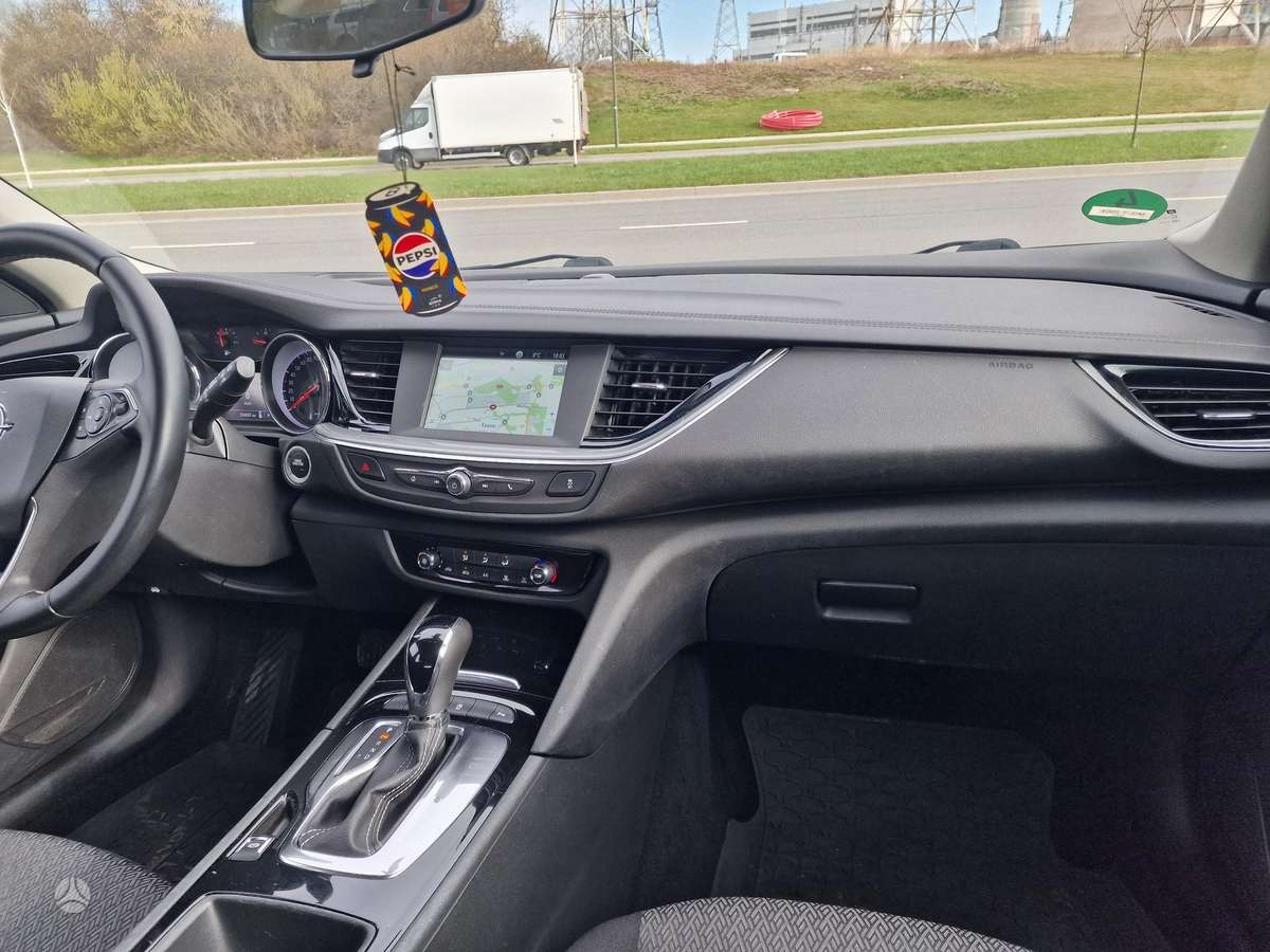 Opel Insignia, 1.6 l., Универсал