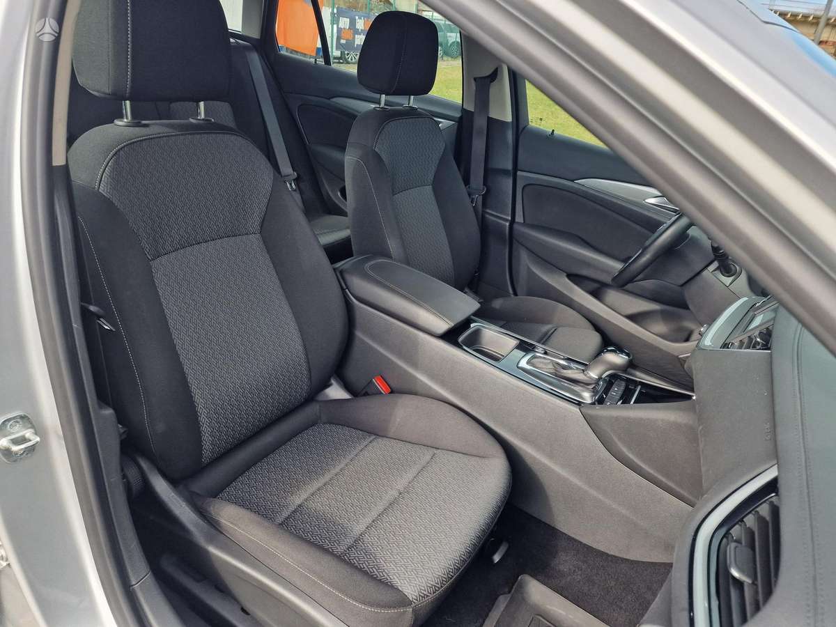 Opel Insignia, 1.6 l., Универсал