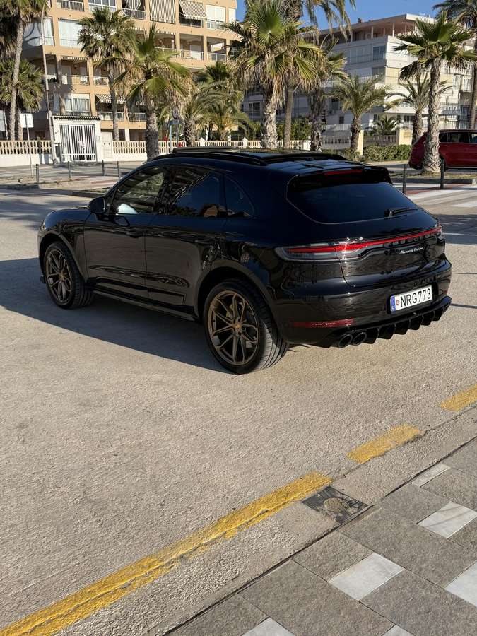 Porsche Macan - 3