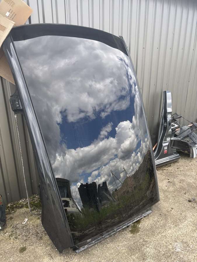 Porsche Taycan крыша