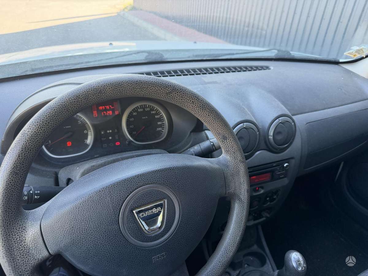 Dacia Duster, 1.5 l., Внедорожник / Кроссовер
