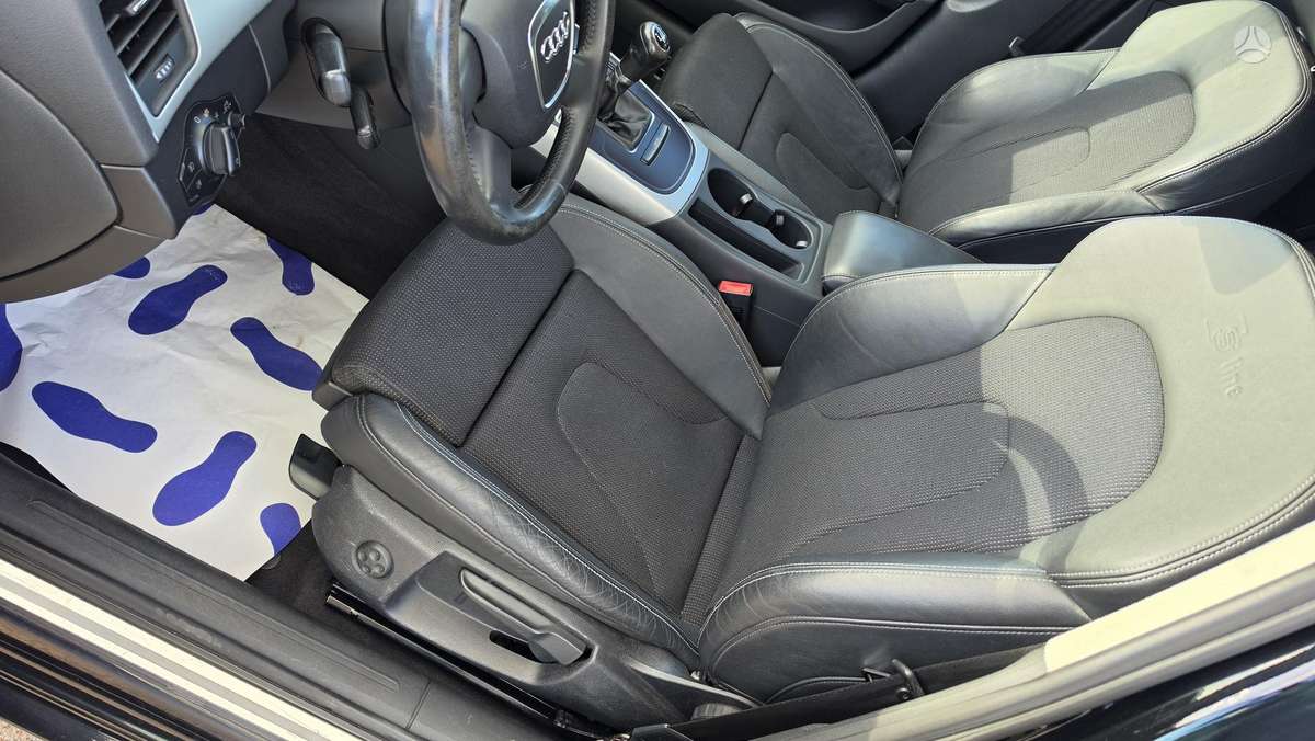 Audi A4, 1.8 l., Седан