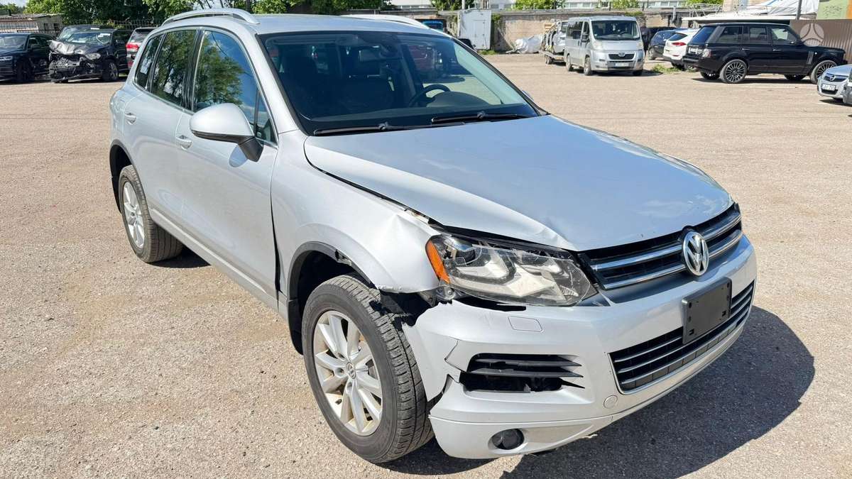 Volkswagen Touareg - 3