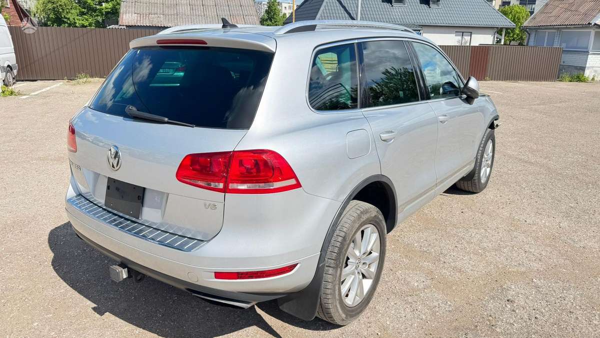 Volkswagen Touareg - 5