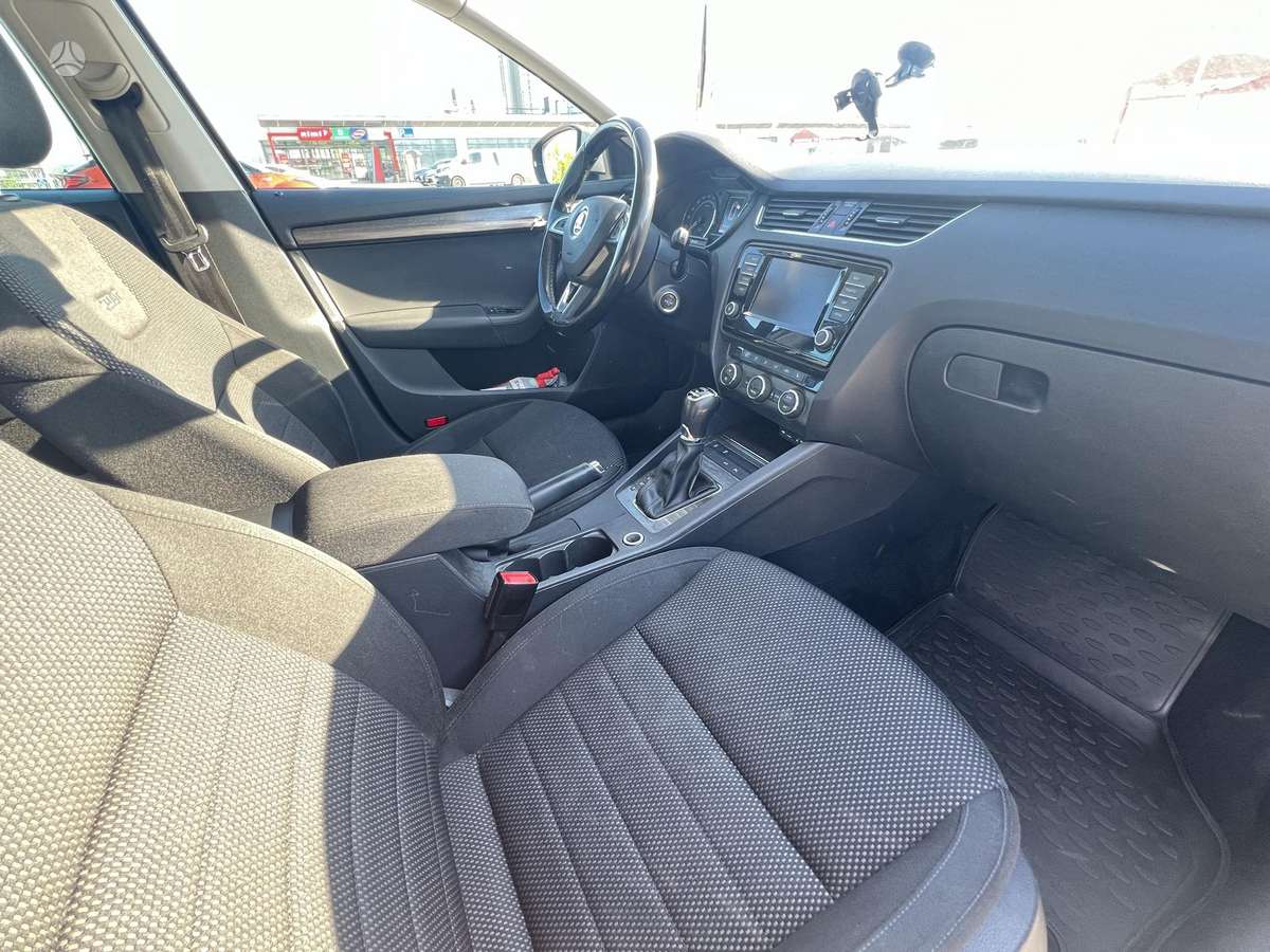 Skoda Octavia Scout, 2.0 l., Универсал