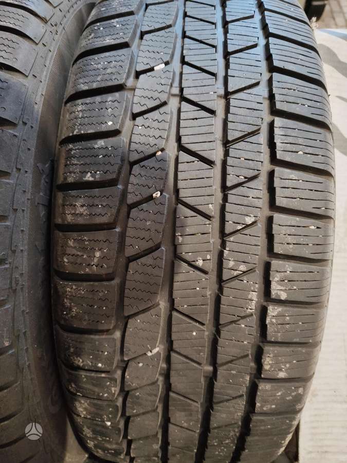 Continental, всесезонные 235/55 R18