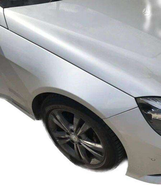 Mercedes-Benz E220