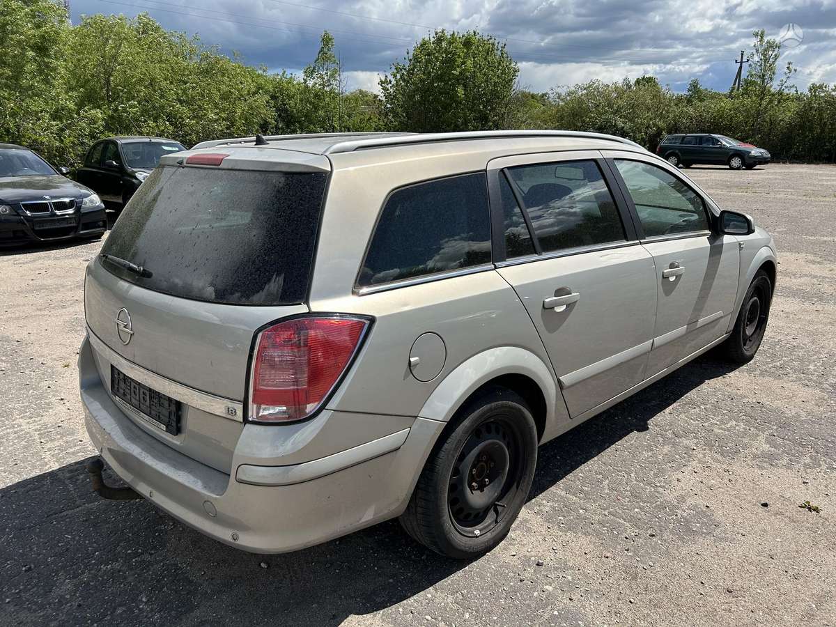 Opel Astra, 1.8 l., Универсал