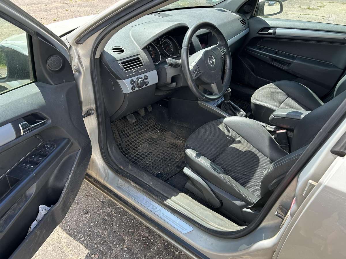 Opel Astra, 1.8 l., wagon