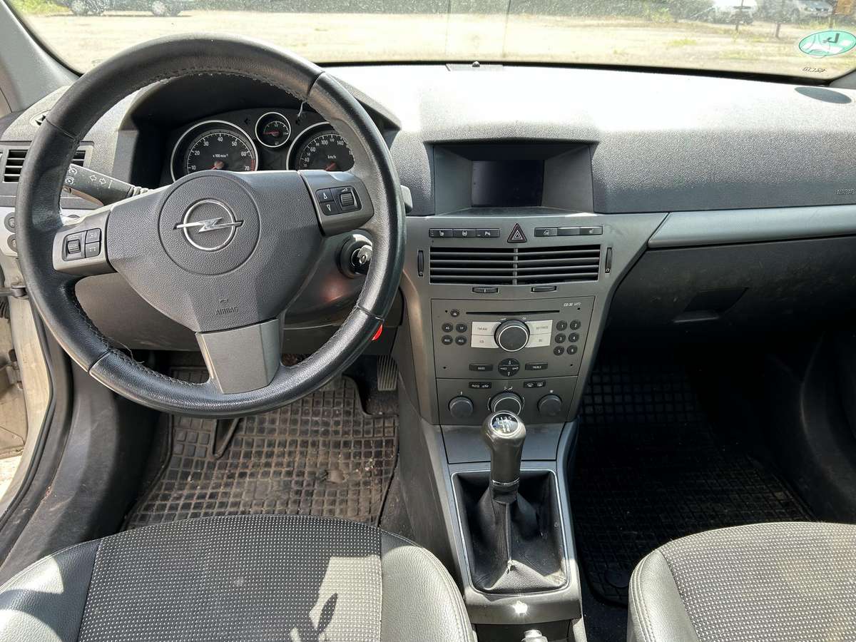 Opel Astra, 1.8 l., wagon