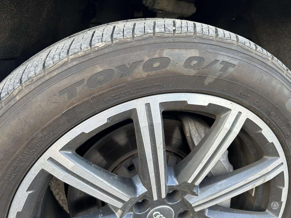 Audi Q7, 3.0 l., off-road / crossover