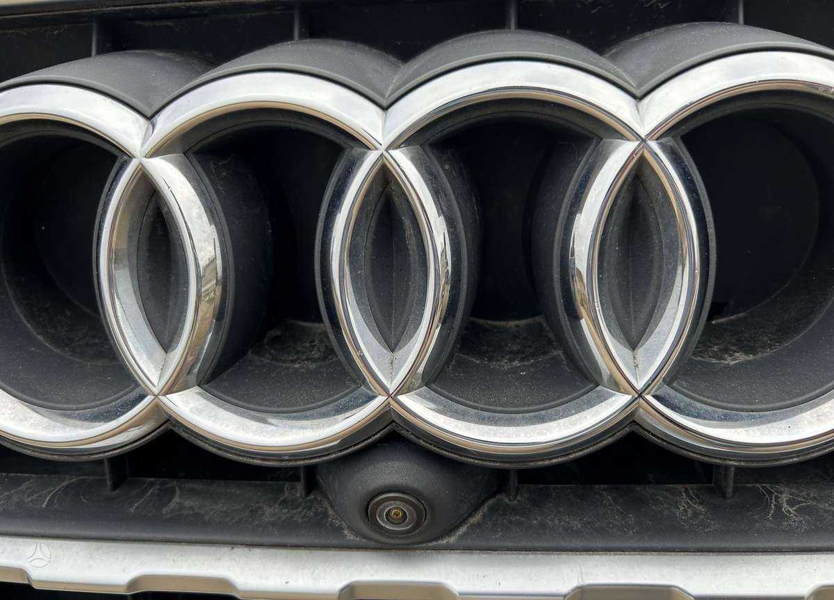 Audi Q7, 3.0 l., off-road / crossover