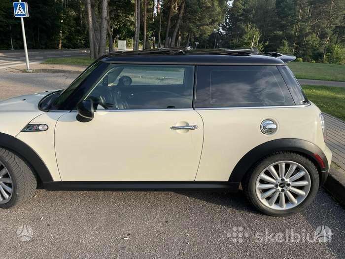 Mini Cooper S, 1.6 l., hatchback