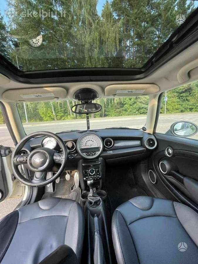 Mini Cooper S, 1.6 l., hatchback