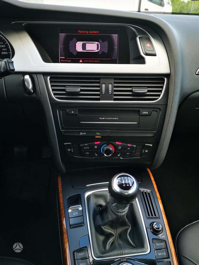 Audi A4, 1.8 l., Универсал