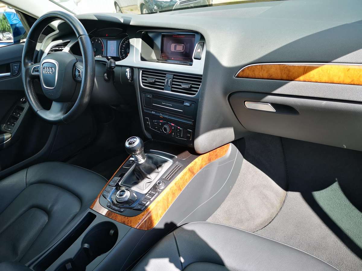 Audi A4, 1.8 l., Универсал