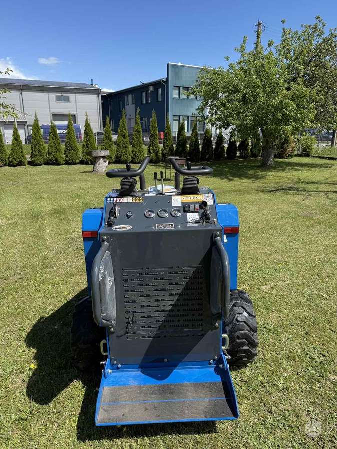 Rippa RS04, mini loaders