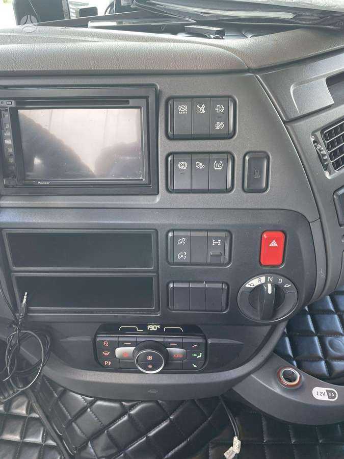DAF XF RETARDER !!!!!!, double sleeper
