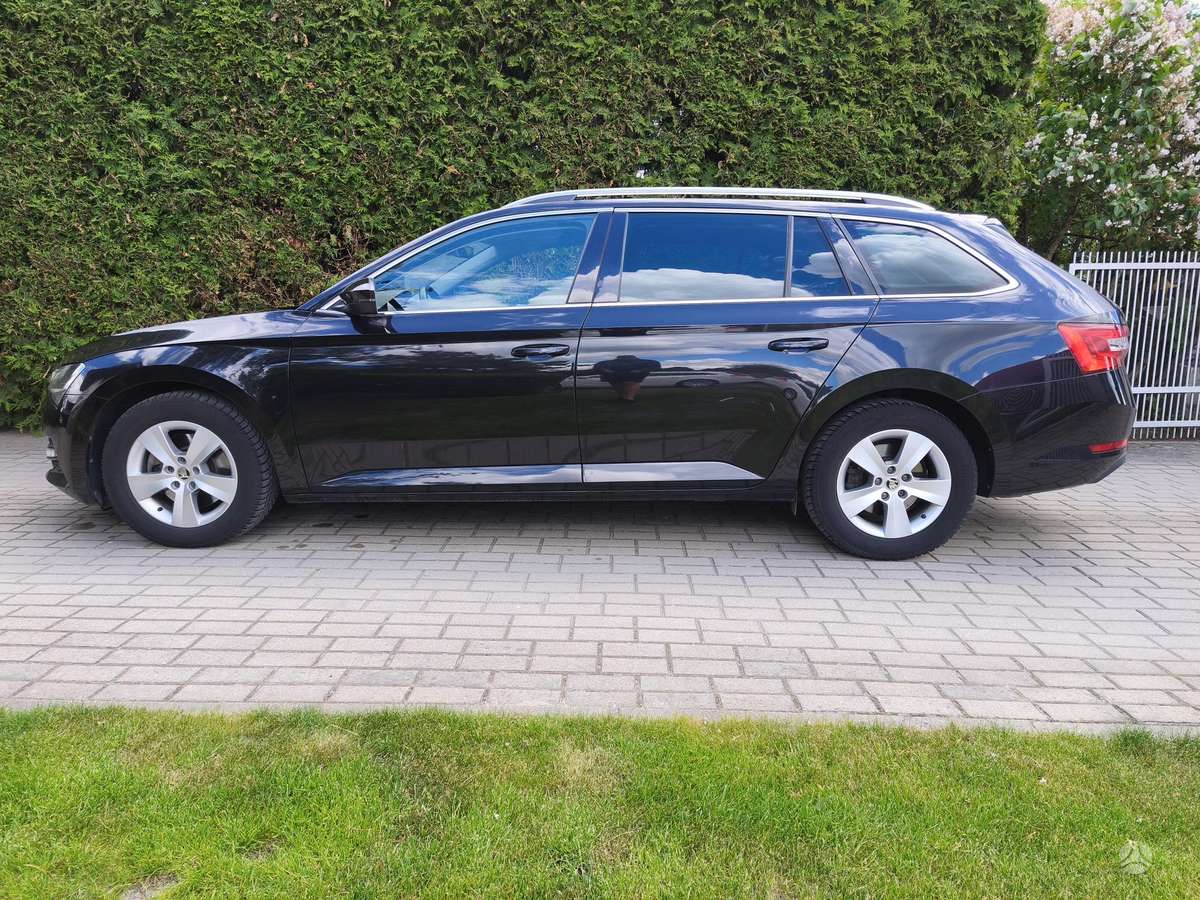Škoda Superb - 2