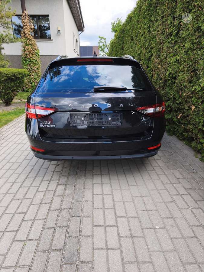 Škoda Superb - 8