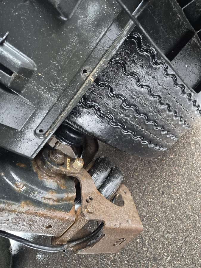 Krone SD pakeliama ašis, užuolaidinės / tentinės