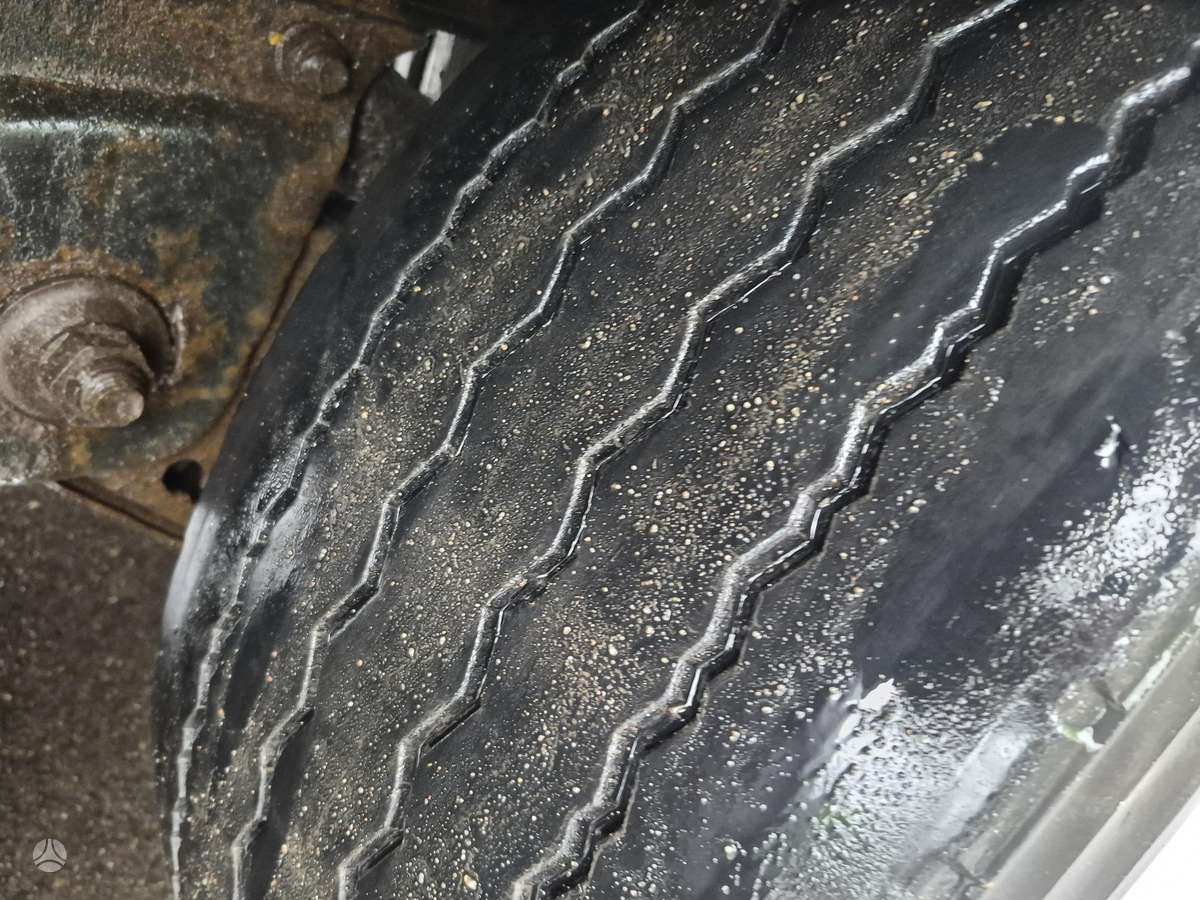Krone SD pakeliama ašis, užuolaidinės / tentinės