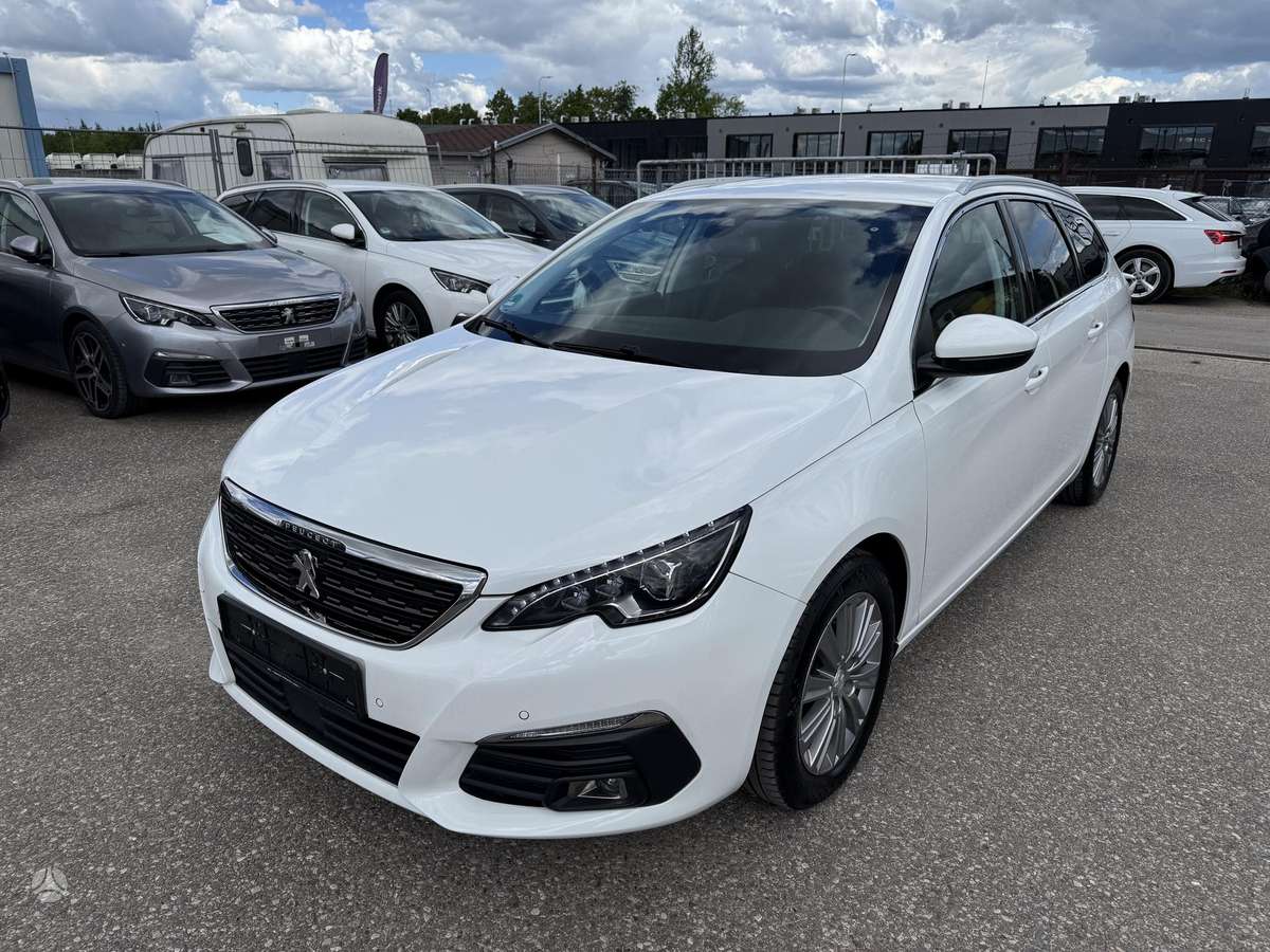Peugeot 308 - 1