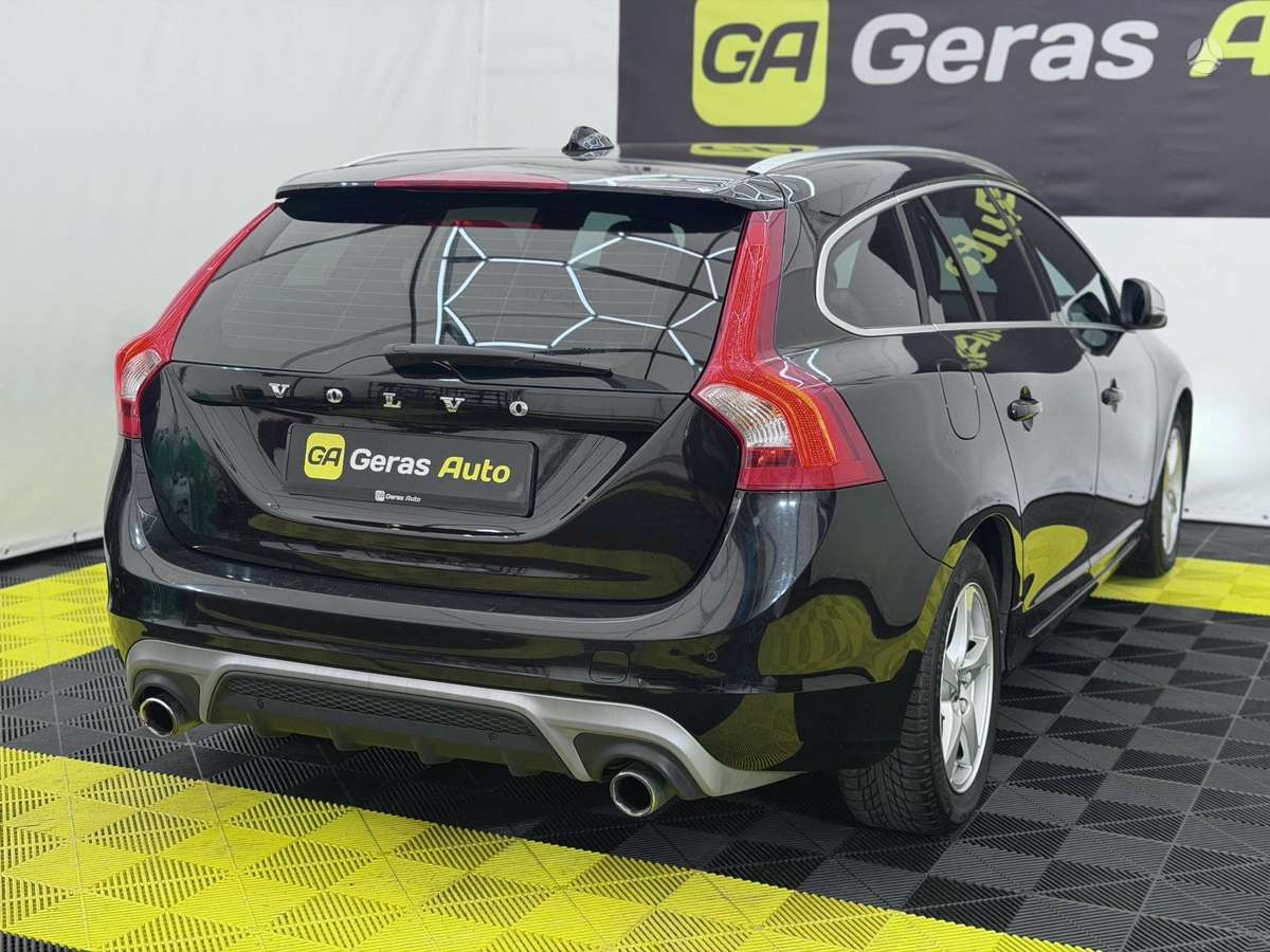 Volvo V60, 2.0 l., Универсал
