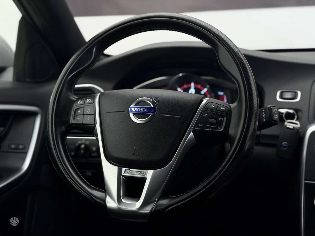Volvo V60, 2.0 l., Универсал