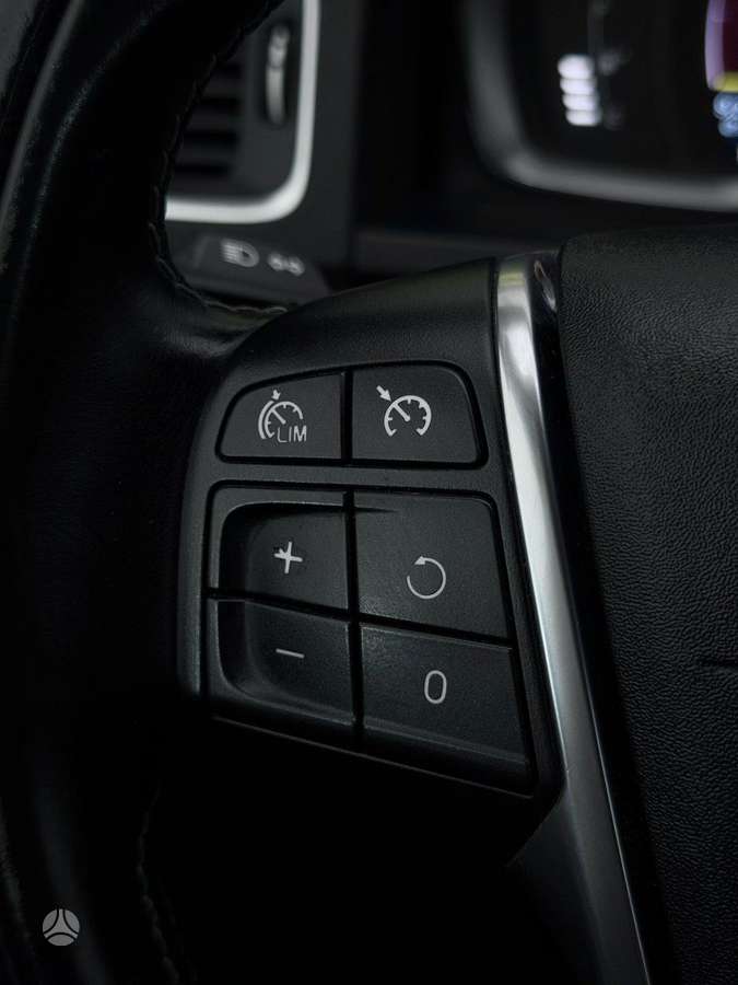 Volvo V60, 2.0 l., Универсал