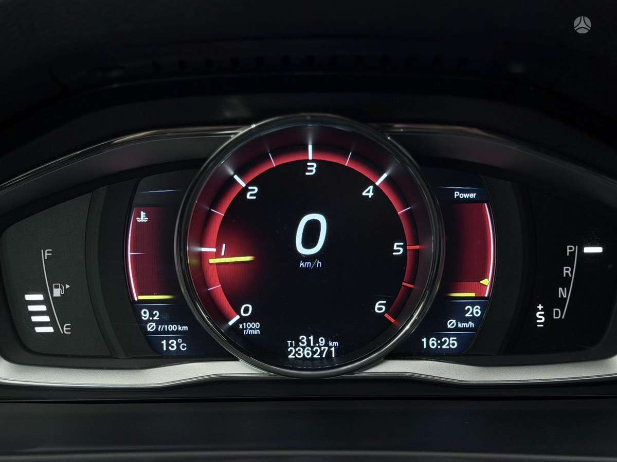 Volvo V60, 2.0 l., Универсал