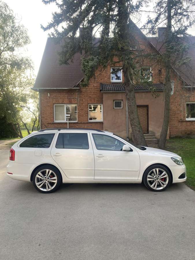 Škoda Octavia - 3