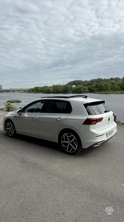 Volkswagen Golf - 3