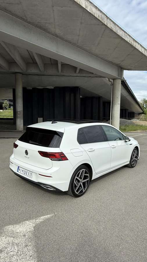 Volkswagen Golf - 4