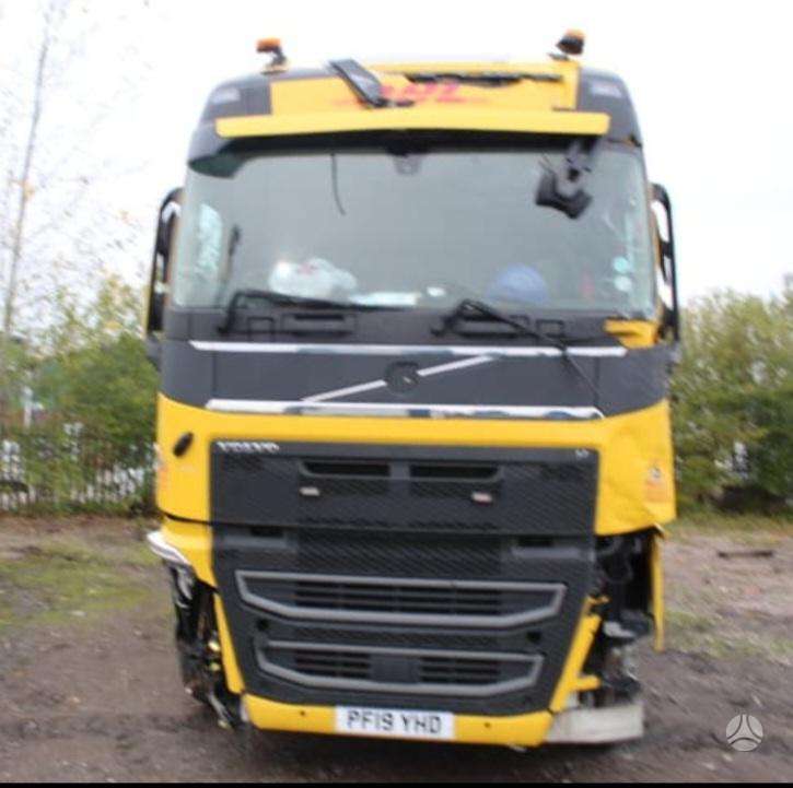 Volvo FH460, single sleeper