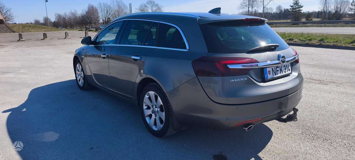 Opel Insignia, 2.0 l., wagon