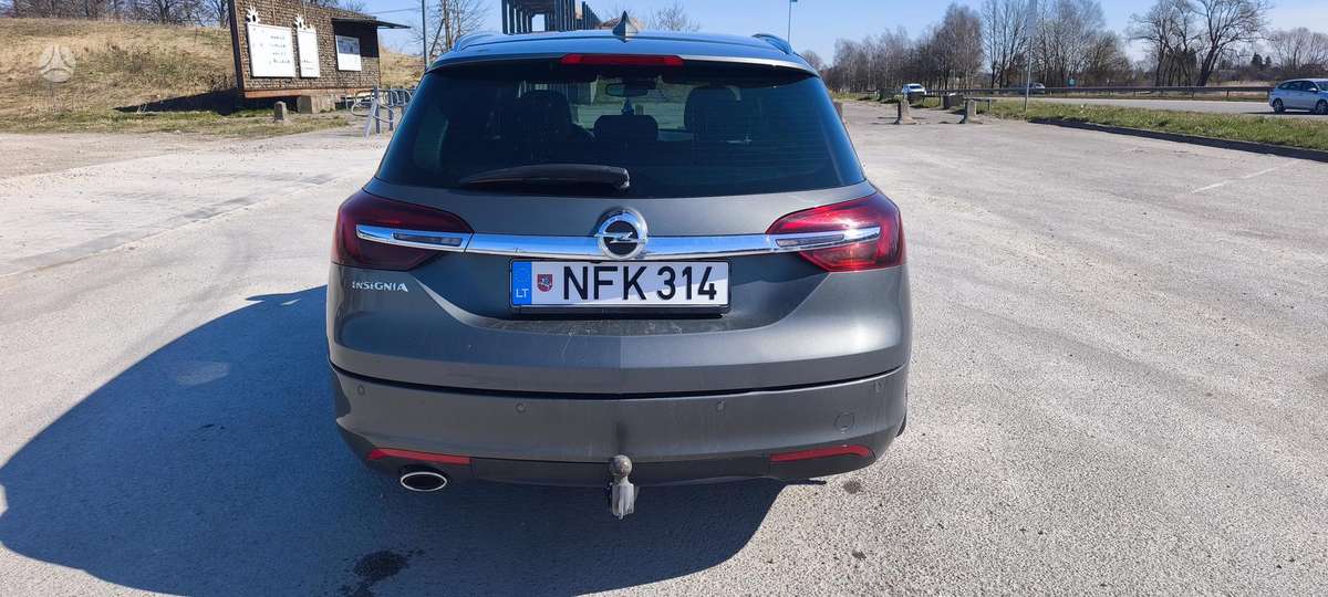 Opel Insignia, 2.0 l., wagon