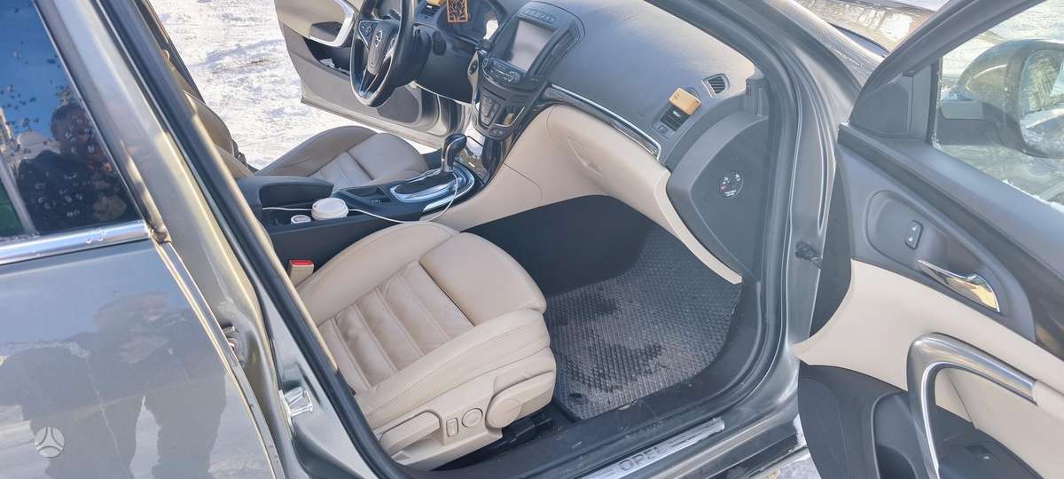 Opel Insignia, 2.0 l., Универсал