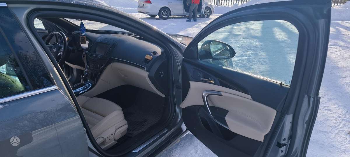 Opel Insignia, 2.0 l., wagon