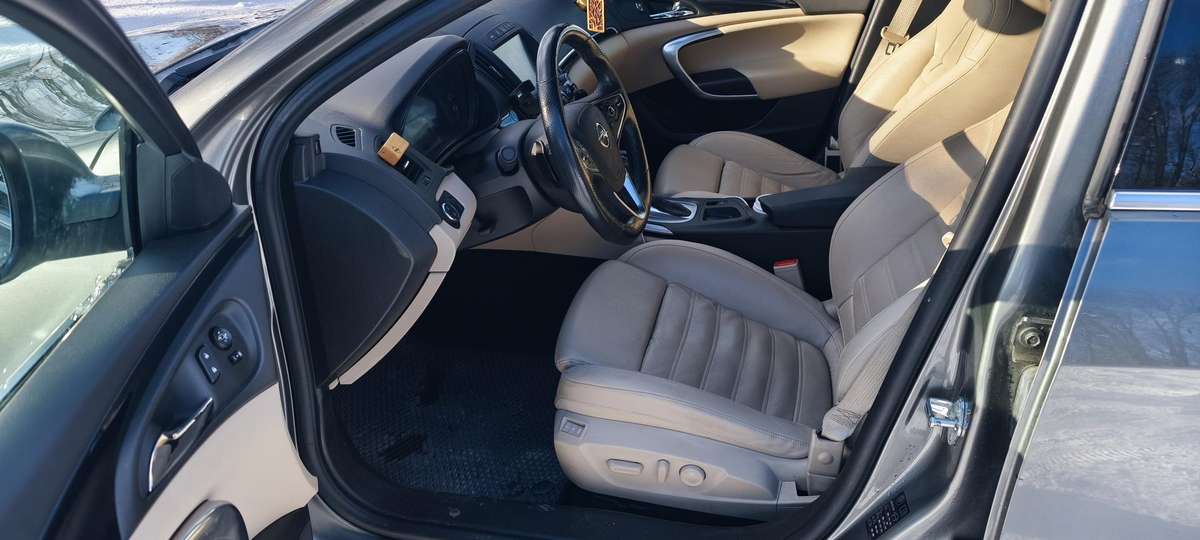 Opel Insignia, 2.0 l., wagon